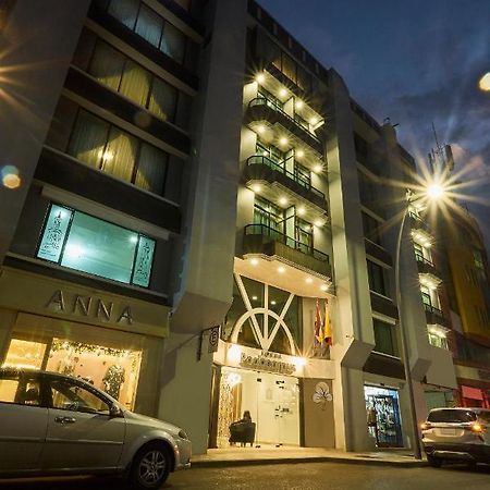 Hotel Podocarpus Лоха Екстер'єр фото