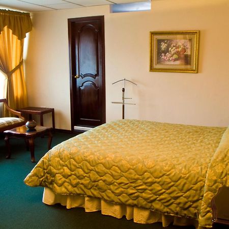 Hotel Podocarpus Лоха Екстер'єр фото