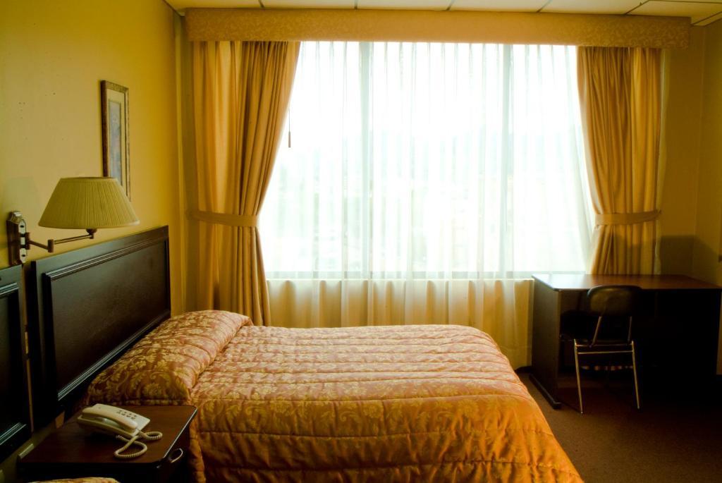 Hotel Podocarpus Лоха Екстер'єр фото